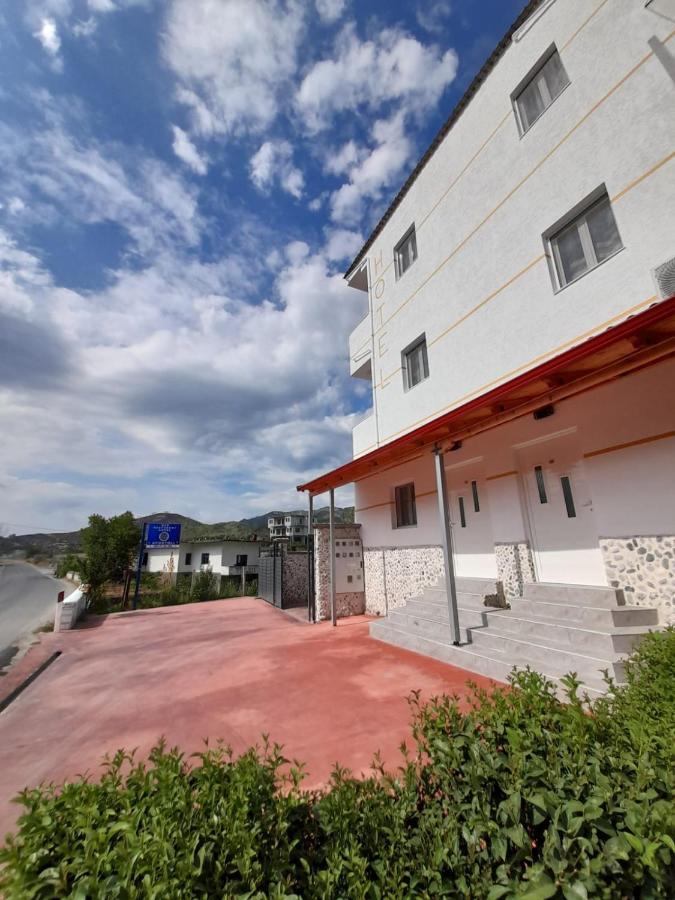 Hotel Apostoli Përmet Eksteriør bilde